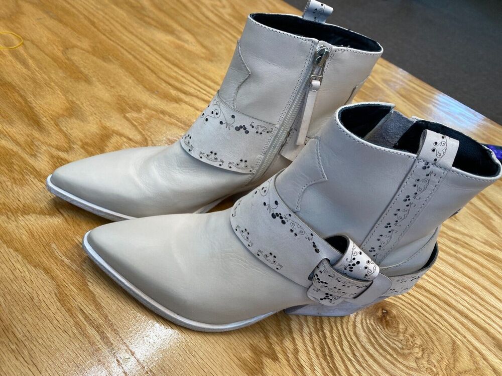 Golo Tombstone Western Boots Women's 6.5 Beige Leather Slip On Pointed Toe S13